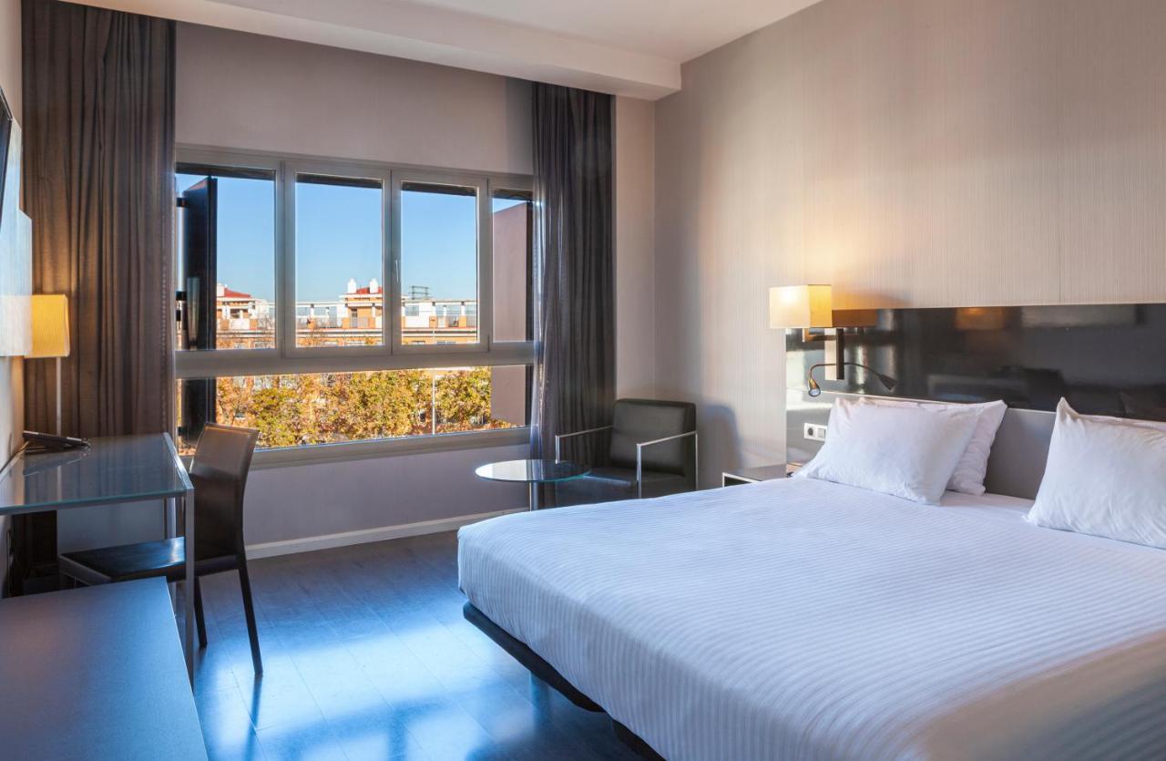 Porcel Torneo Hotel Seville Ngoại thất bức ảnh