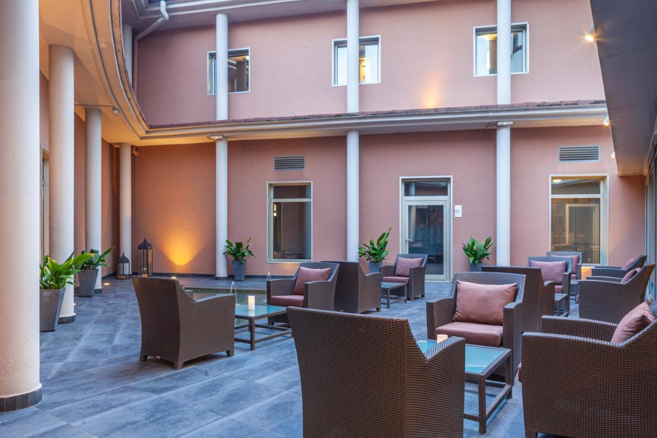 Porcel Torneo Hotel Seville Ngoại thất bức ảnh
