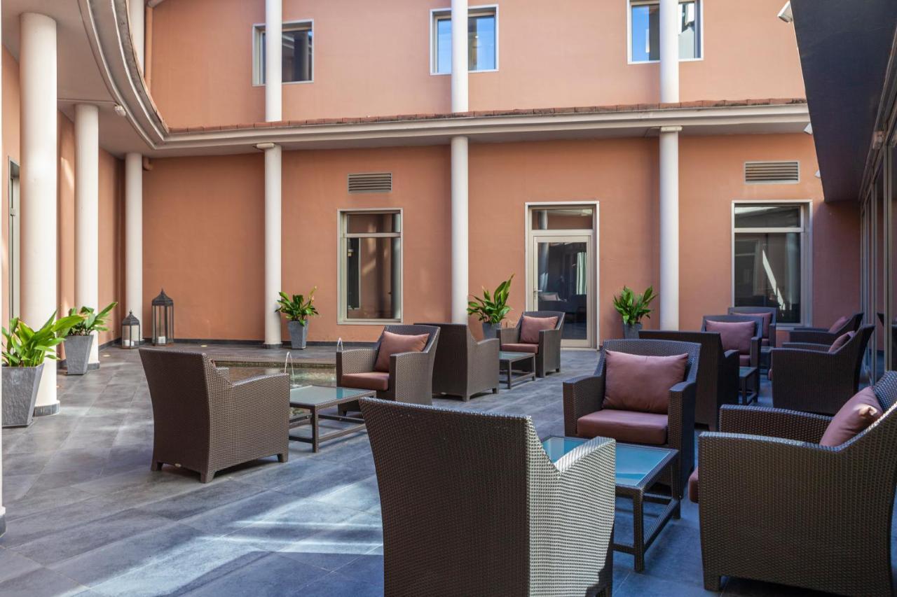 Porcel Torneo Hotel Seville Ngoại thất bức ảnh