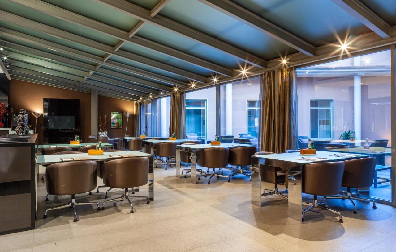 Porcel Torneo Hotel Seville Ngoại thất bức ảnh