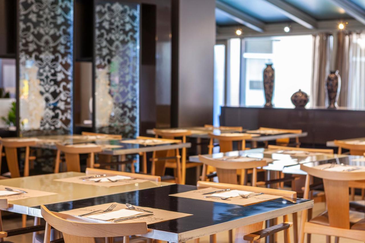 Porcel Torneo Hotel Seville Ngoại thất bức ảnh