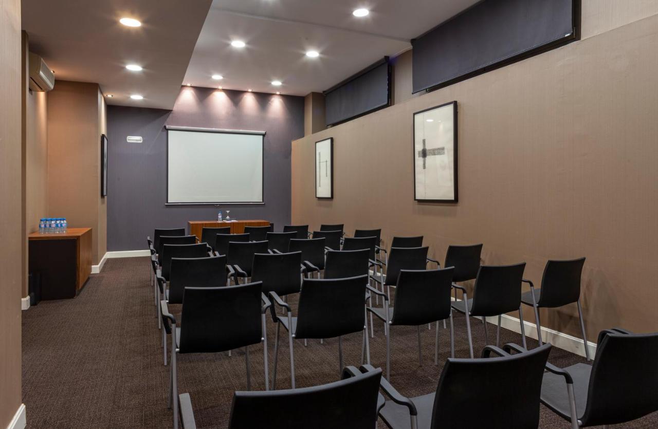 Porcel Torneo Hotel Seville Ngoại thất bức ảnh